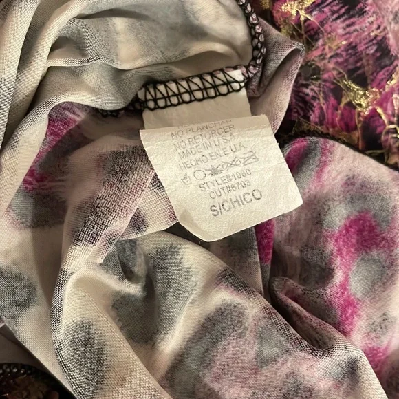 Halter top - Picture 3 of 4